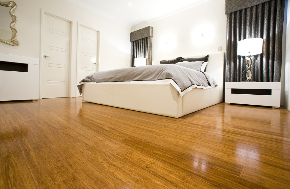 Dùng gỗ cứng làm vật liệu lát sàn phòng ngủ
