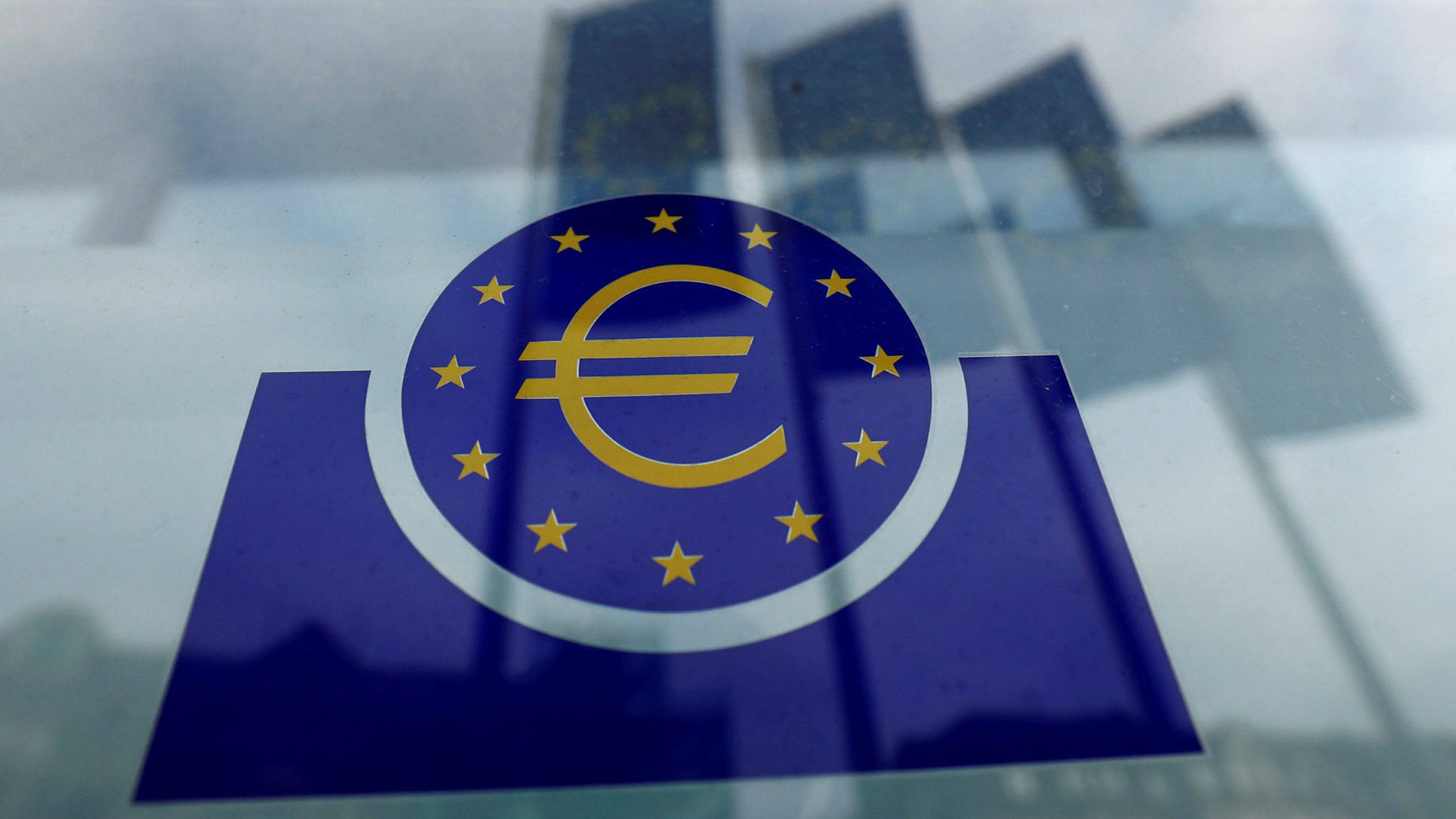 ECB dự báo tăng trưởng kinh tế của khu vực đồng tiền chung châu Âu