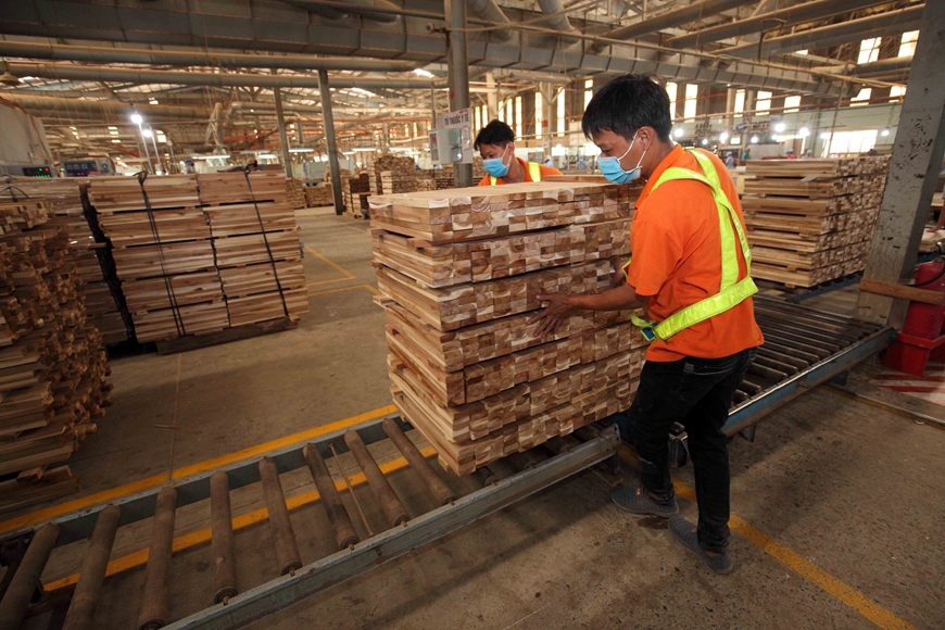 Chính phủ và các doanh nghiệp cùng tìm cách gỡ khó cho ngành gỗ